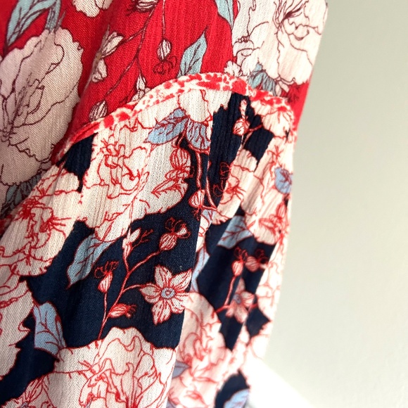 Knox Rose Dress with tiered layers and Short Sleeves - Picture 8 of 13